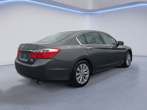 Used 2013 Honda Accord EX image 5
