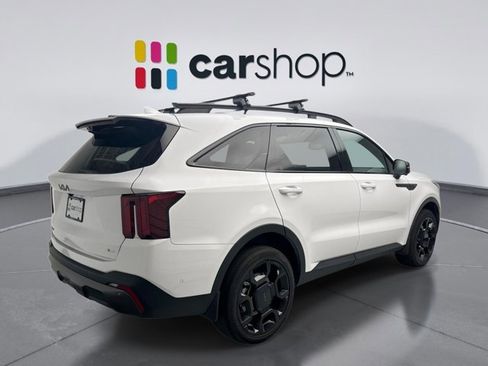 Used 2025 Kia Sorento SX Prestige w/ Olive Brown Leather Package AWD/4WD image 5