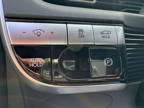 Used 2024 Hyundai Ioniq 5 SEL AWD/4WD image 13