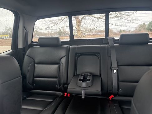 Used 2018 Chevrolet Silverado 1500 LT w/ All Star Edition image 6