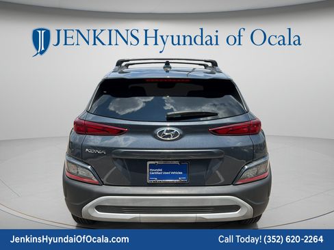Certified 2022 Hyundai Kona SEL FWD image 4