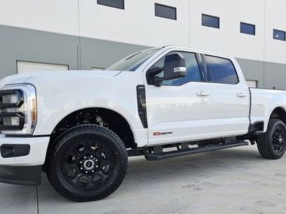 New 2026 Ford F250 Lariat w/ Black Appearance Package