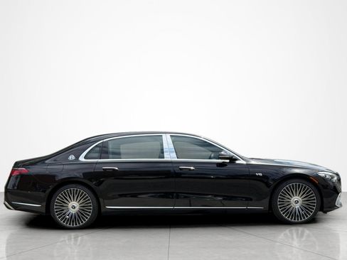 New 2026 Mercedes-Benz Maybach S 680 4MATIC image 6