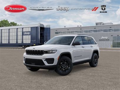 New 2025 Jeep Grand Cherokee Laredo