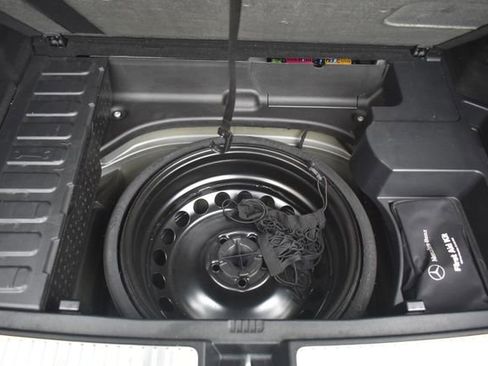 Used 2013 Mercedes-Benz GLK 350 4MATIC image 40