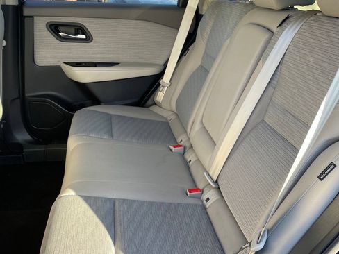 Certified 2021 Nissan Rogue SV AWD/4WD image 8