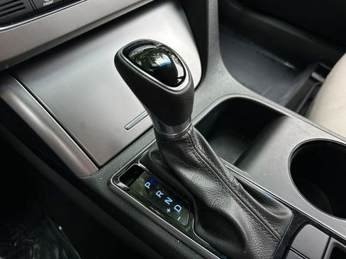 Used 2016 Hyundai Sonata SE image 26