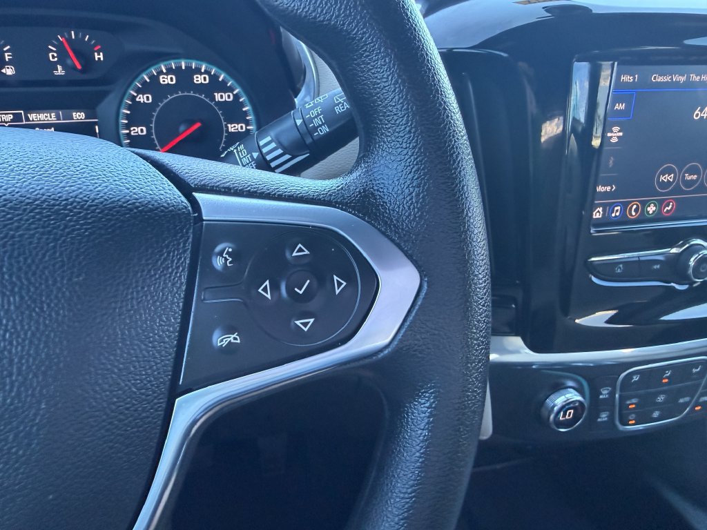 Used 2023 Chevrolet Traverse LS FWD image 21
