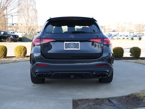 New 2026 Mercedes-Benz GLC 43 AMG 4MATIC image 6