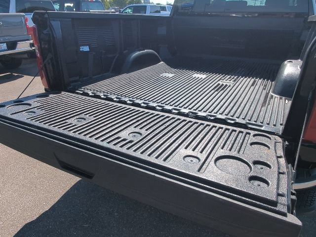 Used 2025 Chevrolet Silverado 2500 LT w/ Convenience Package AWD/4WD image 32
