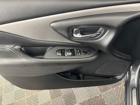 Used 2020 Nissan Murano S w/ Technology Package AWD/4WD image 18
