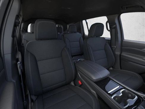 New 2026 Chevrolet Traverse LT image 16