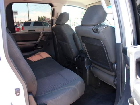Used 2012 Nissan Titan SV w/ SV Value Truck Pkg RWD image 14