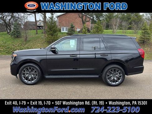 New 2026 Ford Expedition Platinum image 1