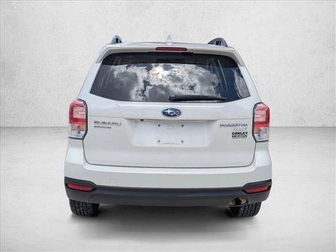 Used 2017 Subaru Forester 2.5i Premium AWD/4WD image 6