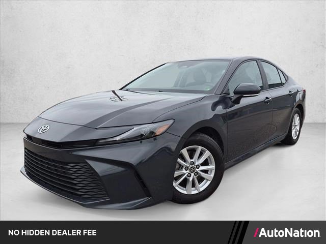 Used 2025 Toyota Camry LE FWD image 1