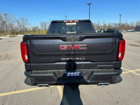 Used 2025 GMC Sierra 1500 Denali w/ Denali Reserve Package image 4
