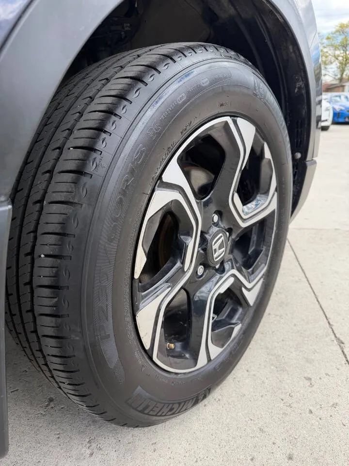 Used 2017 Honda CR-V Touring image 9