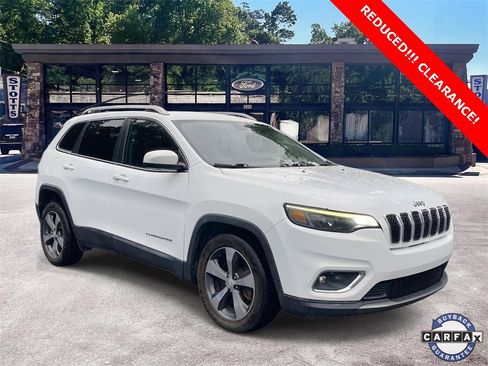 Used 2019 Jeep Cherokee Limited image 1