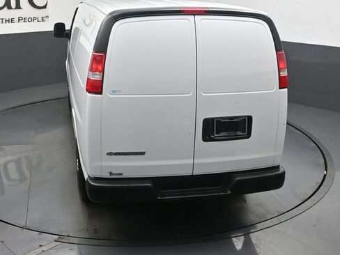 New 2026 Chevrolet Express 2500 w/ Driver Convenience Package RWD image 36