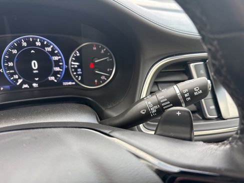 Certified 2022 Buick Enclave Avenir w/ Avenir Technology Package image 26