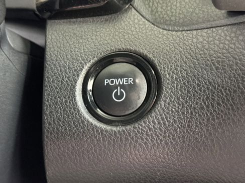 Used 2025 Toyota Camry SE FWD image 42