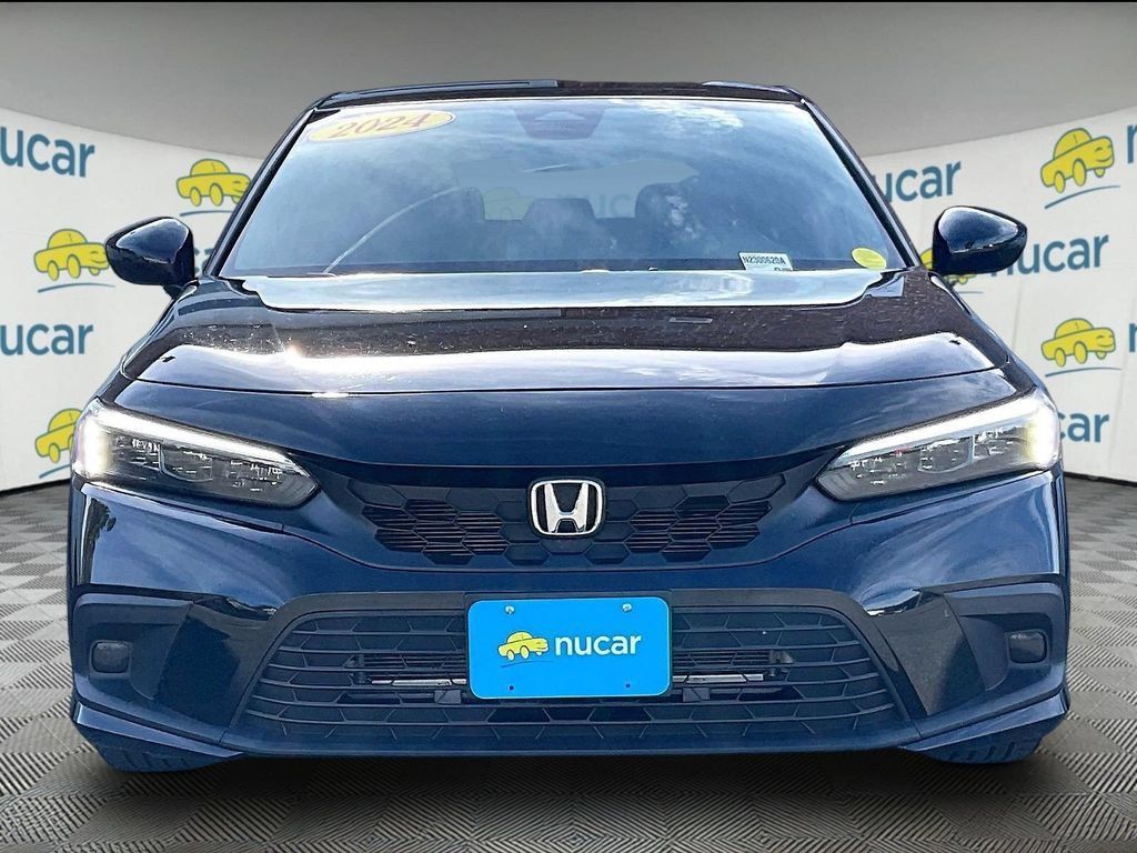Used 2024 Honda Civic Sport image 2