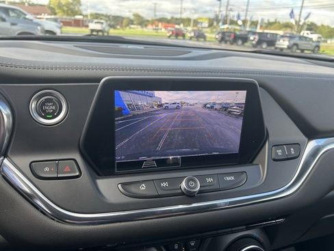 Used 2022 Chevrolet Blazer LT image 46