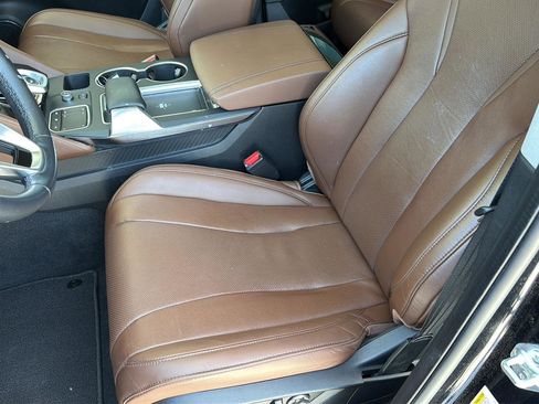 Used 2022 Acura MDX FWD w/ Technology Package image 29