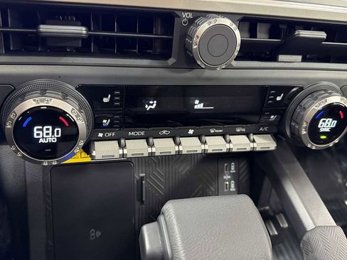 New 2026 Toyota Tacoma TRD Off-Road image 21