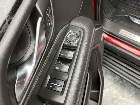 Certified 2023 GMC Yukon Denali w/ LPO, Floor Liner Package AWD/4WD image 9