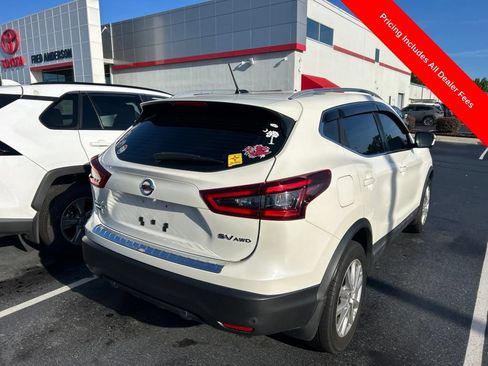 Used 2020 Nissan Rogue Sport SV w/ Technology Package AWD/4WD image 5