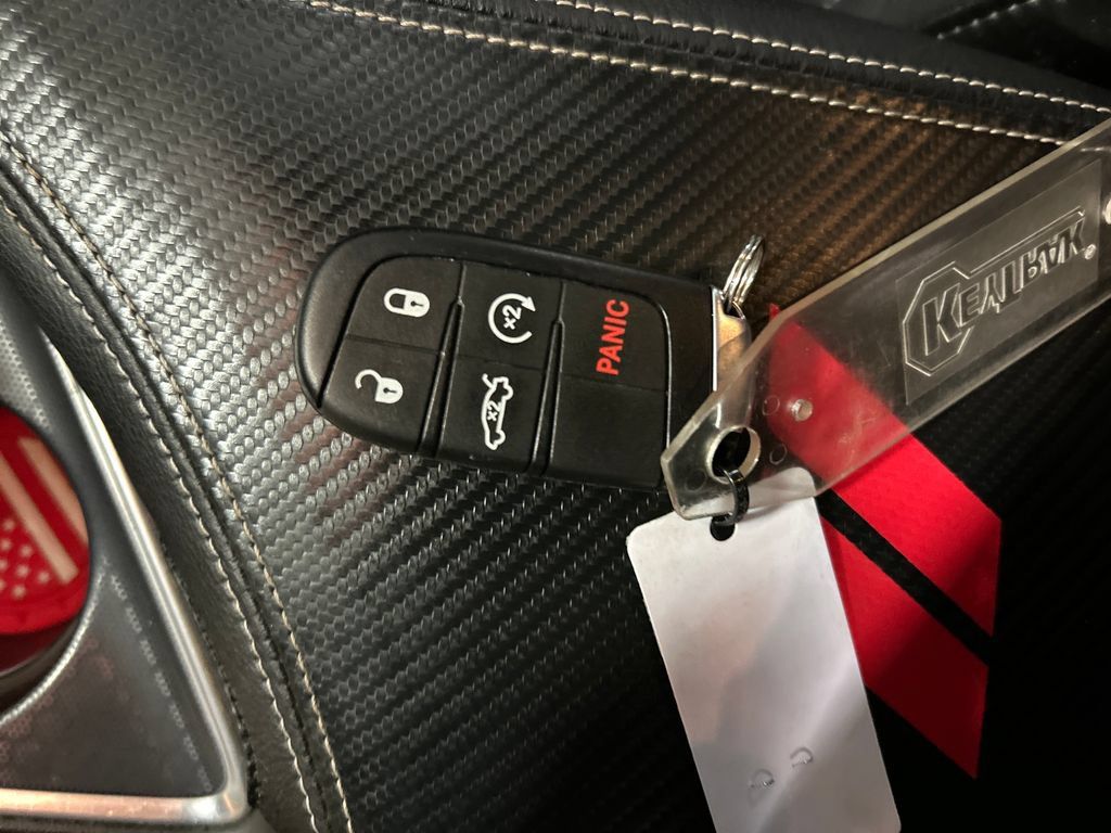 Used 2018 Dodge Challenger GT w/ Driver Convenience Group AWD/4WD image 20