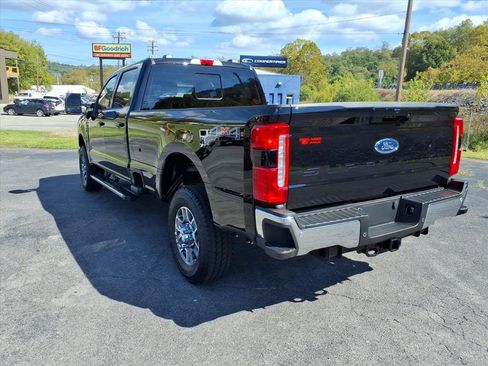 New 2026 Ford F350 Lariat image 3