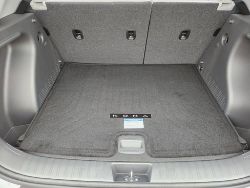 New 2026 Hyundai Kona SE image 30