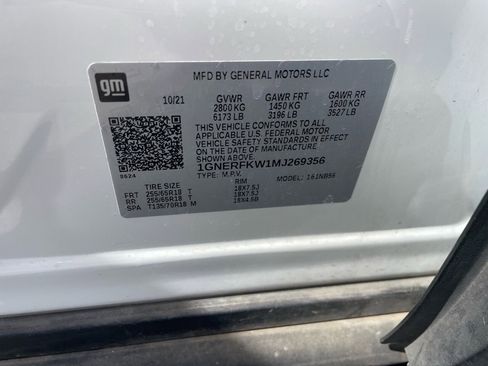 Used 2021 Chevrolet Traverse LS image 8