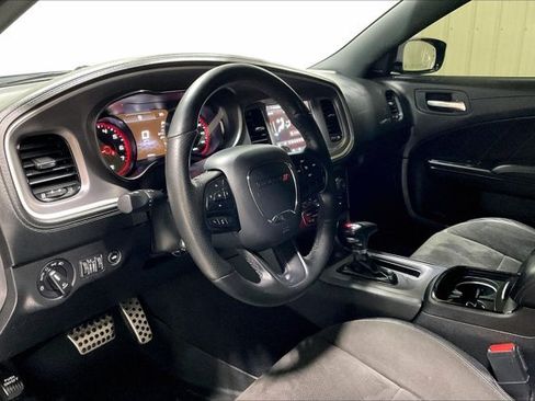 Used 2022 Dodge Charger R/T w/ Plus Group RWD image 14