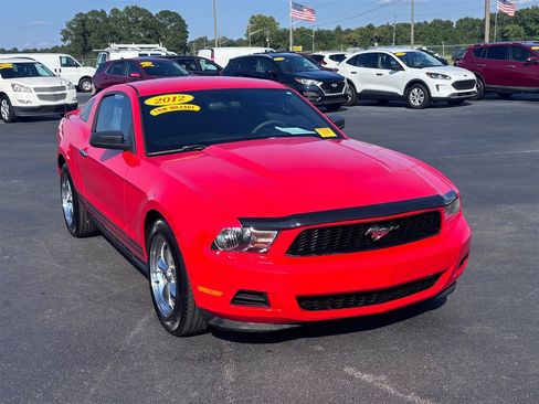 Used 2012 Ford Mustang Coupe RWD image 10
