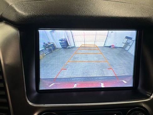 Used 2017 Chevrolet Tahoe LT AWD/4WD image 31
