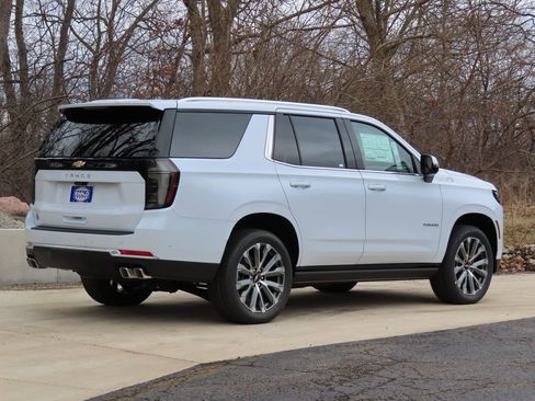 New 2026 Chevrolet Tahoe High Country AWD/4WD image 3