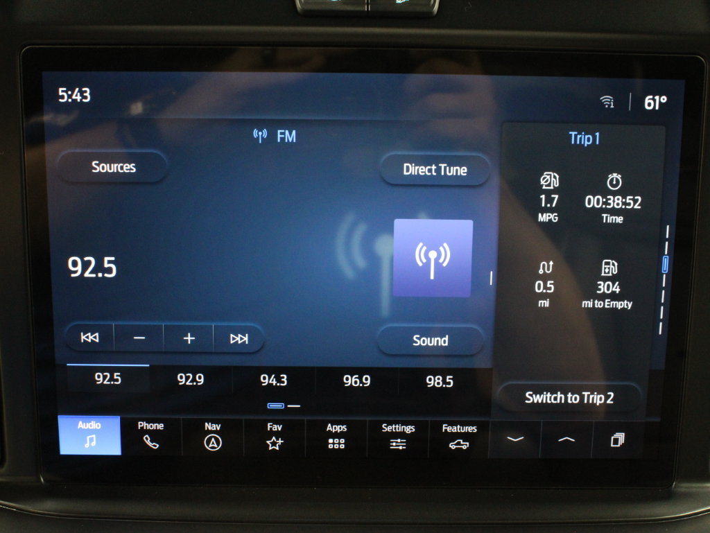Used 2026 Ford F250 Platinum w/ FX4 Off-Road Package AWD/4WD image 33