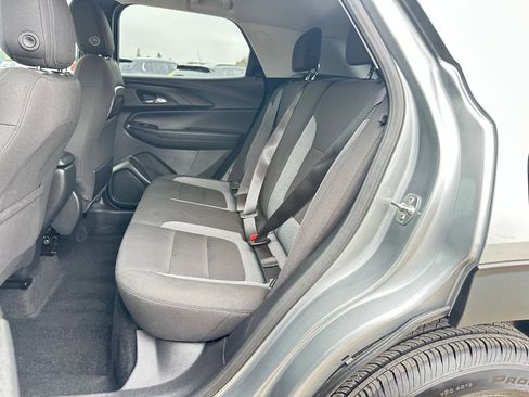 Used 2025 Chevrolet TrailBlazer LT image 38
