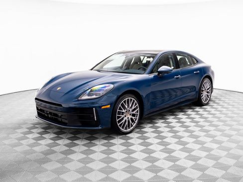 New 2026 Porsche Panamera 4 image 1