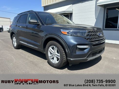 Used 2022 Ford Explorer XLT w/ Equipment Group 202A AWD/4WD image 1