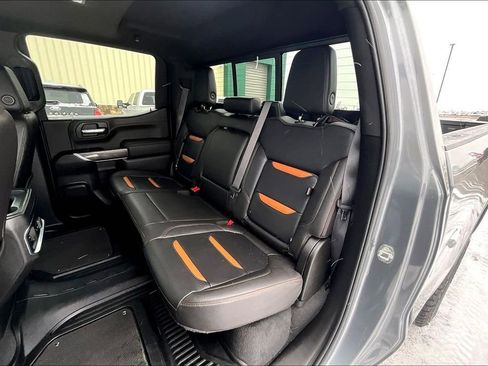 Used 2022 GMC Sierra 1500 AT4 w/ AT4 Premium Package image 27