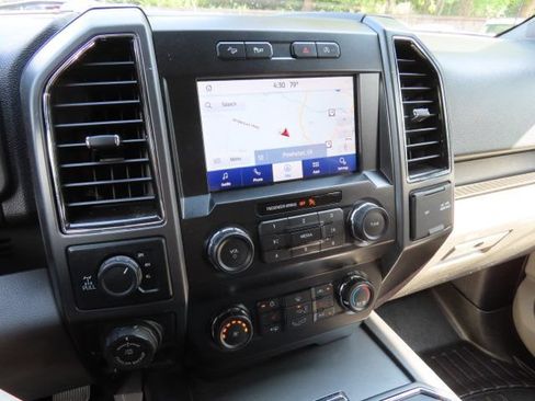 Used 2019 Ford F150 XLT w/ Equipment Group 302A Luxury AWD/4WD image 25