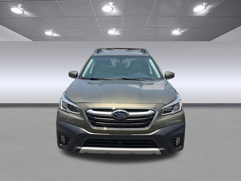 Used 2020 Subaru Outback Limited w/ Popular Package #2 AWD/4WD image 4