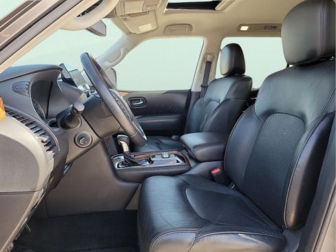 Used 2023 Nissan Armada SL w/ Captain's Chairs Package image 12