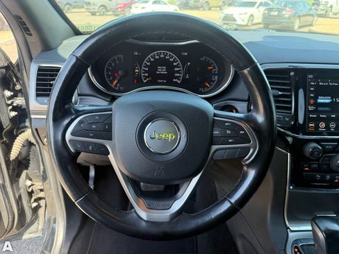 Used 2020 Jeep Grand Cherokee Limited image 15