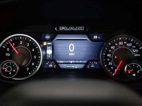 New 2026 RAM 1500 Laramie AWD/4WD image 20